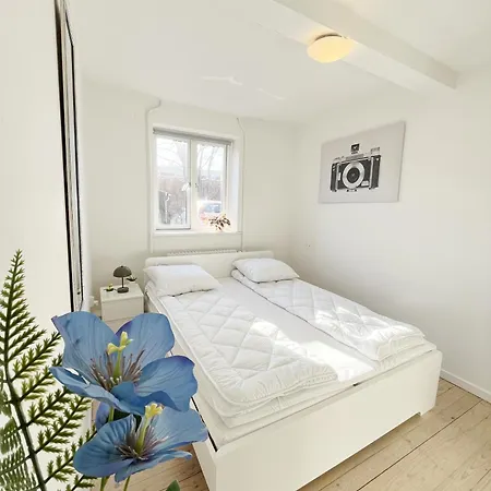 Large Double With Free Parking Aalborg