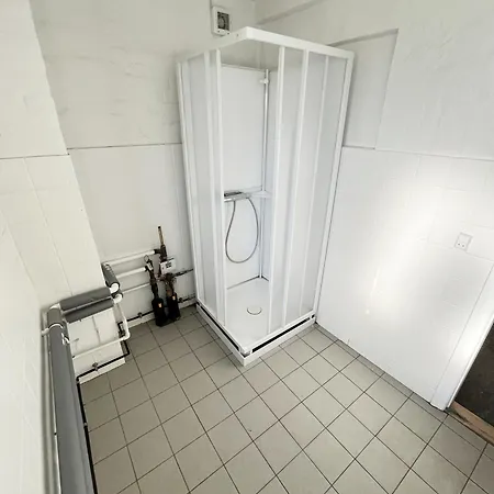 Semesterbostad Large Double With Free Parking *