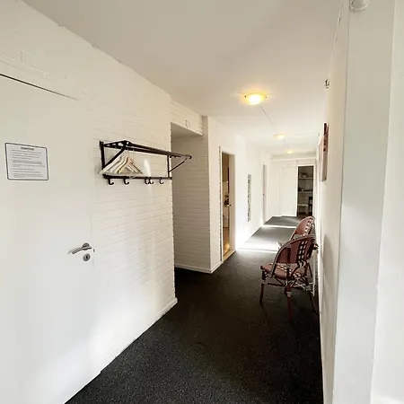Vakantiehuis Large Double With Free Parking Aalborg